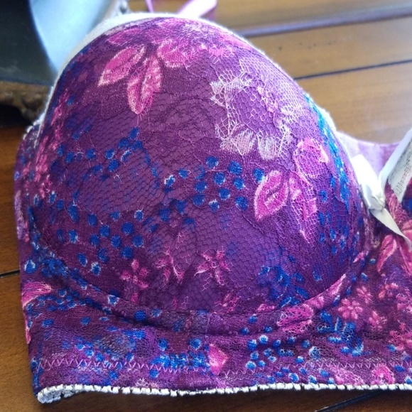 SEXY PURPLE 💜 BRA - Picture 2 of 8